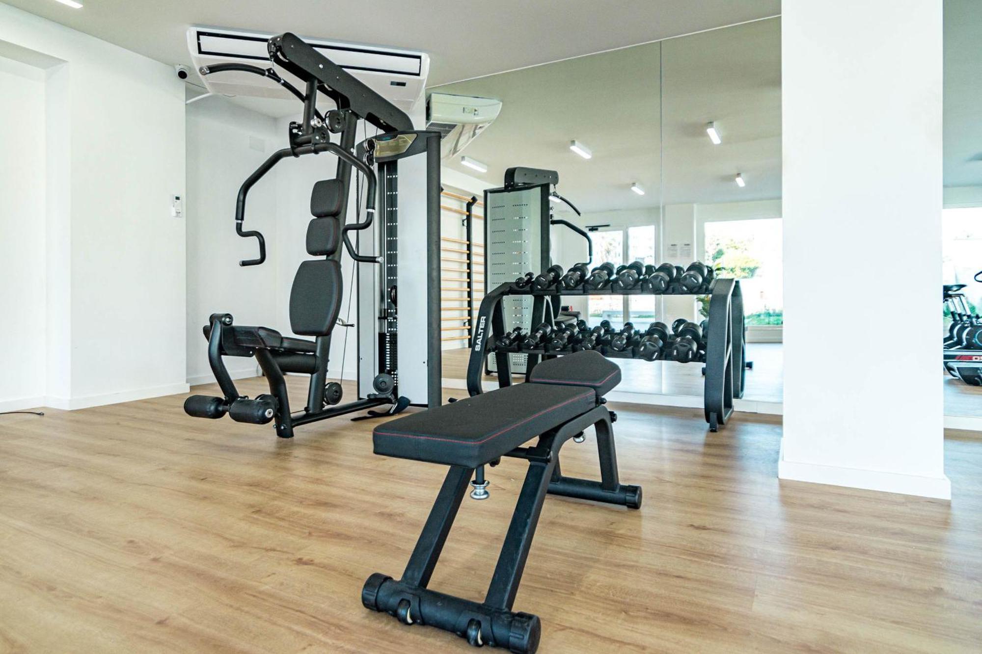 Jg51b - 3 Bedroom Flat With Gym & Rooftop Pool Marbella