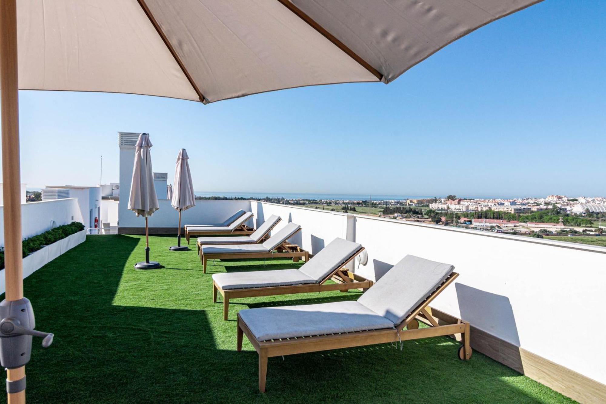 Jg51b - 3 Bedroom Flat With Gym & Rooftop Pool * Marbella
