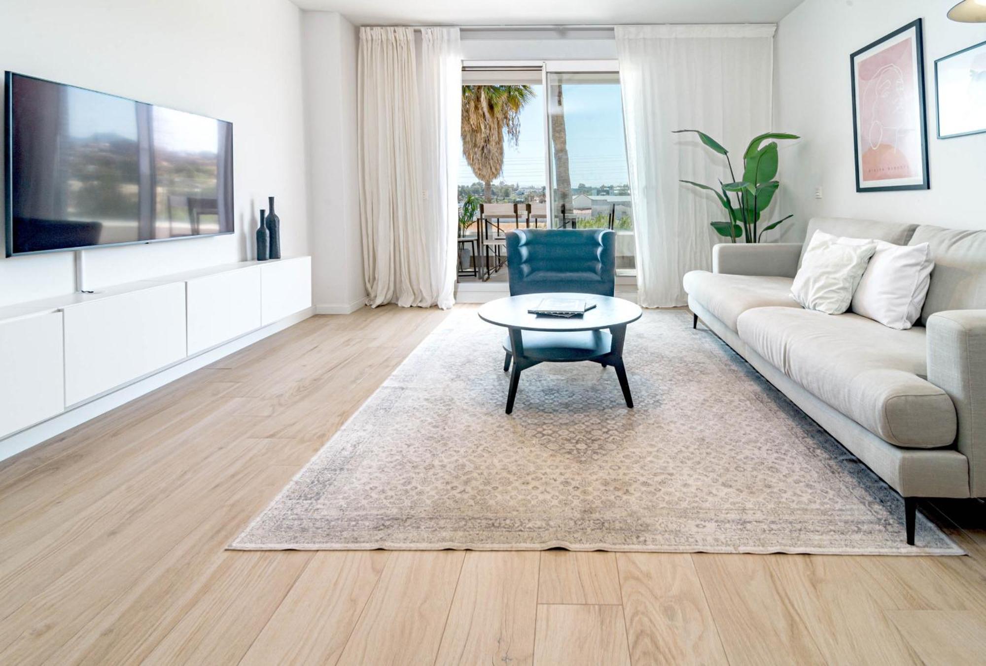 Jg51b - 3 Bedroom Flat With Gym & Rooftop Pool * Marbella