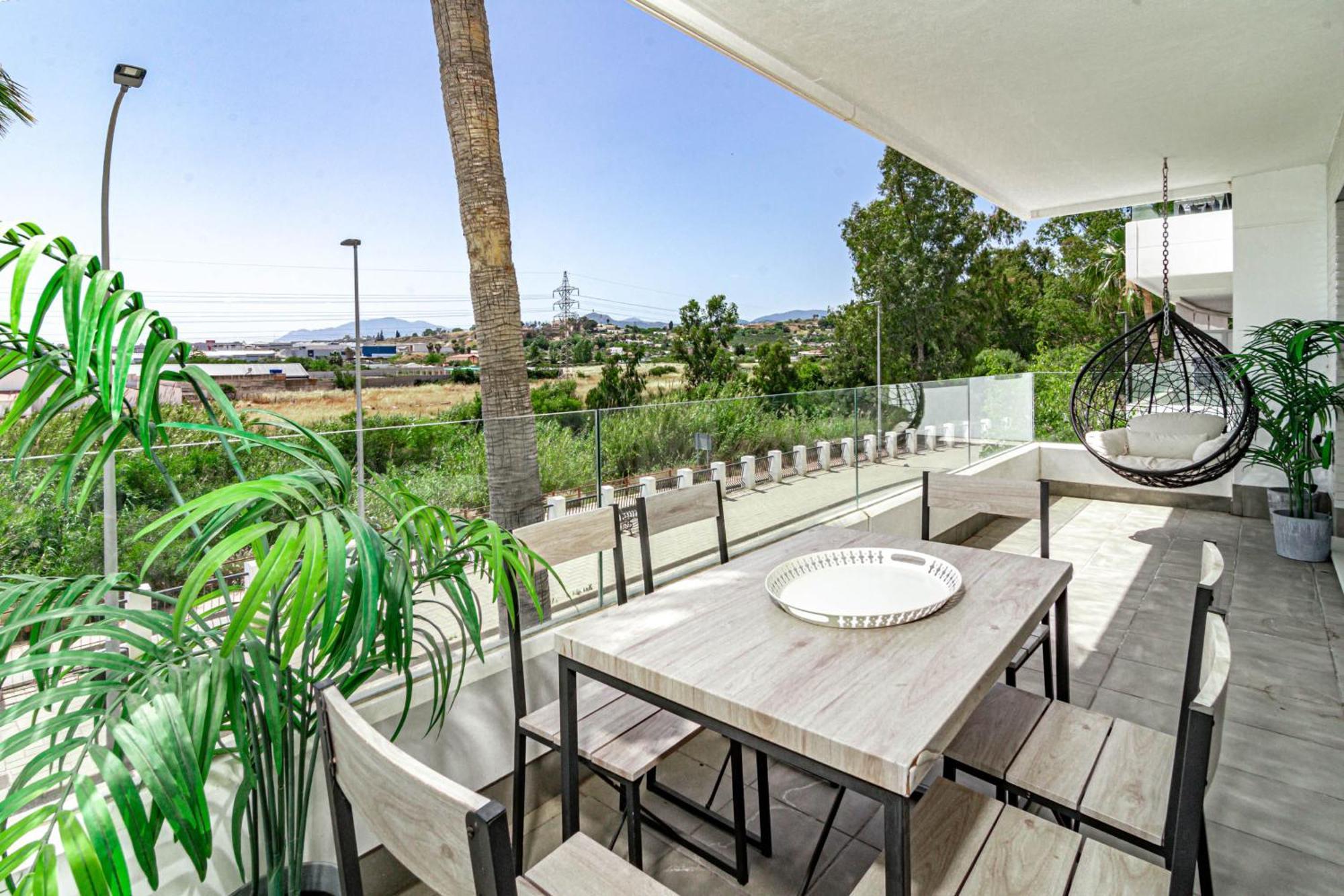 Jg51b - 3 Bedroom Flat With Gym & Rooftop Pool * Marbella